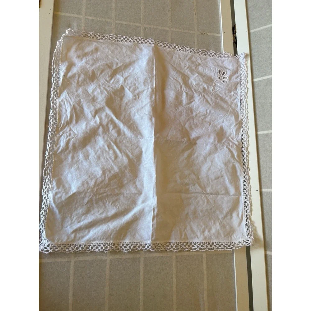 Vintage White Linen Table Napkin 17